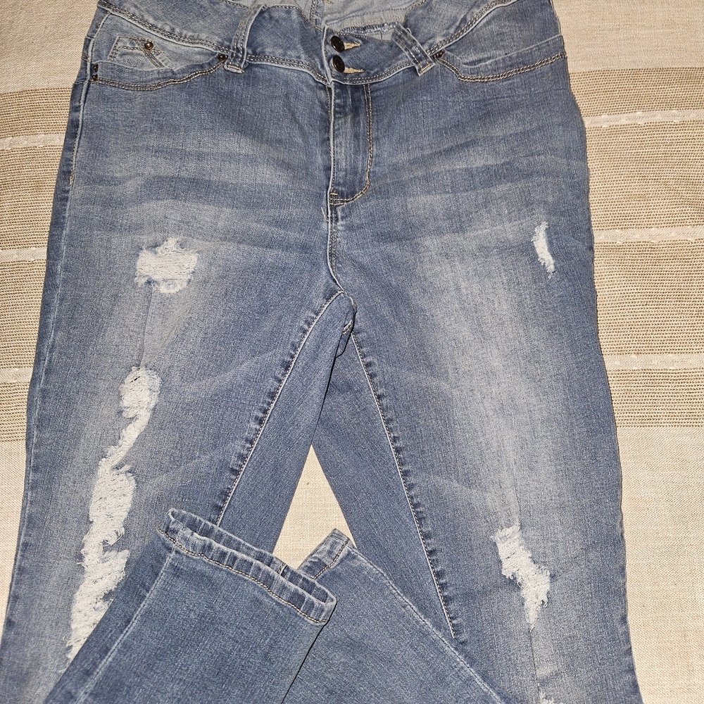 YMI Wanna Betta Butt Women's Skinny Jeans